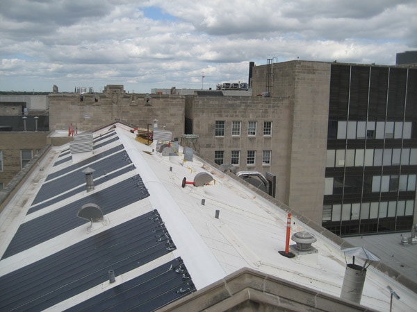 Installation of Photovoltaic Panels at The University of Chicago Medical Center